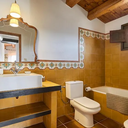 Mas Camins (adults Only) Bed & Breakfast *