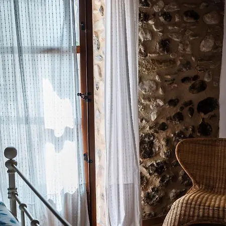 Bed & Breakfast Mas Camins (adults Only) *